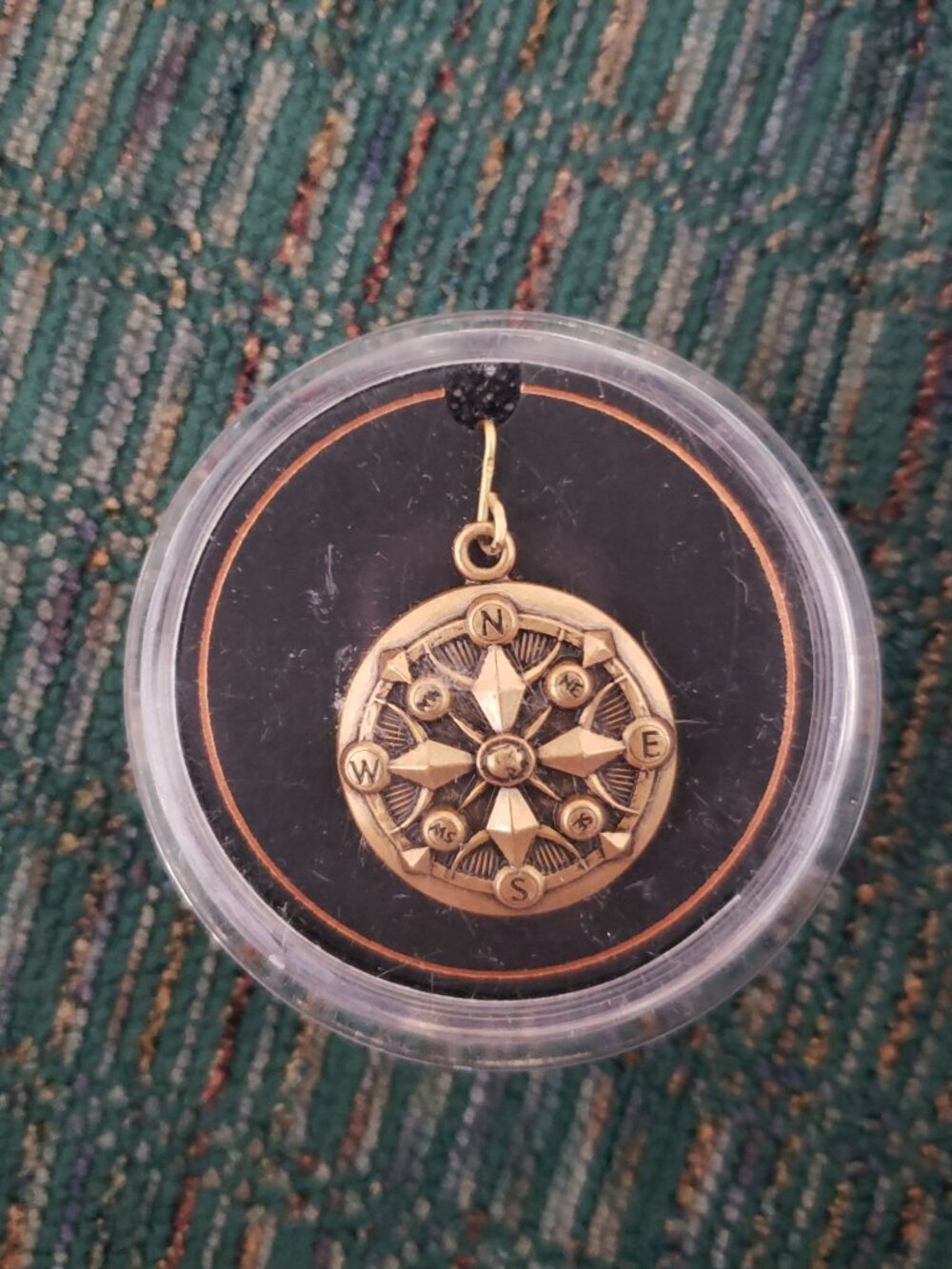 New Alex and Ani Compass Pendant Chain Station 637